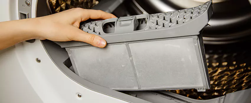 Signs Of A Clogged Dryer Lint Trap in Highland, Utah